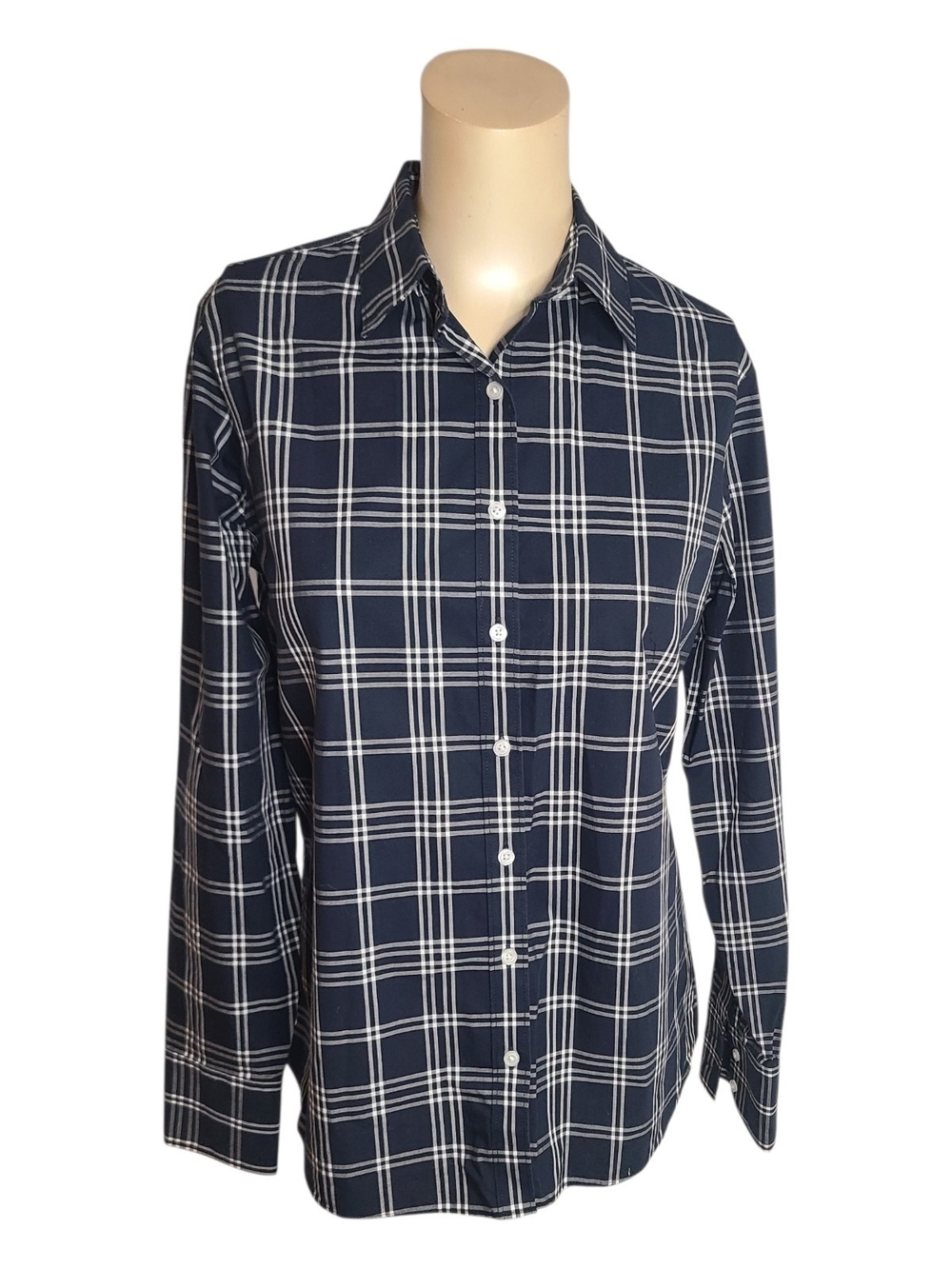 Lands End No Iron Plaid Button Down Shirt Size 6